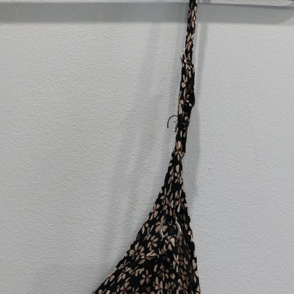 Brandy Melville Floral Jada Dress - Picture 8 of 9